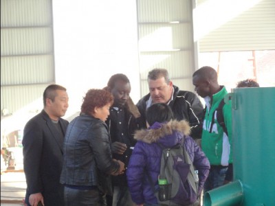 兩國(guó)客戶同天來(lái)廠定購(gòu)選金設(shè)備