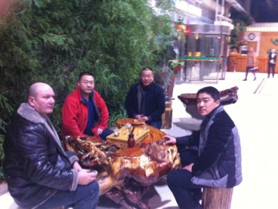 國(guó)外客戶來(lái)廠定購(gòu)選金設(shè)備